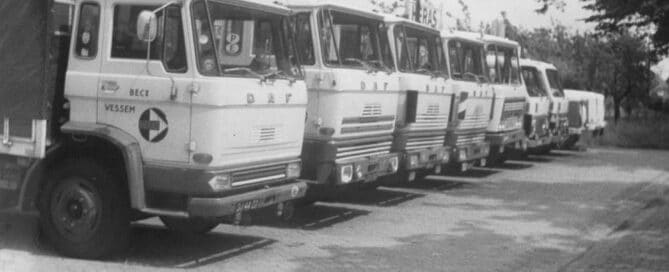 Historische vrachtwagens van familiebedrijf Becx in Vessem